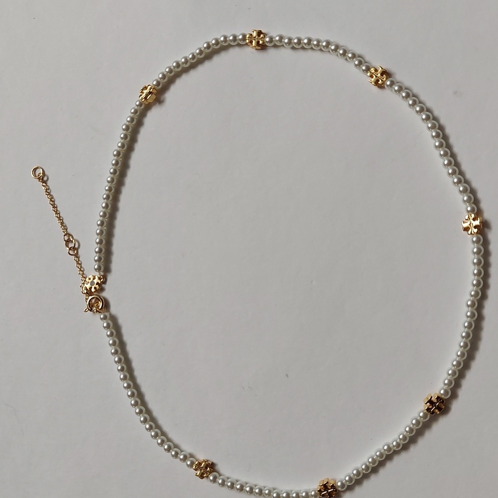 Tory Bruch MOONDANCE PEARL NECKLACE - Picture 5 of 9